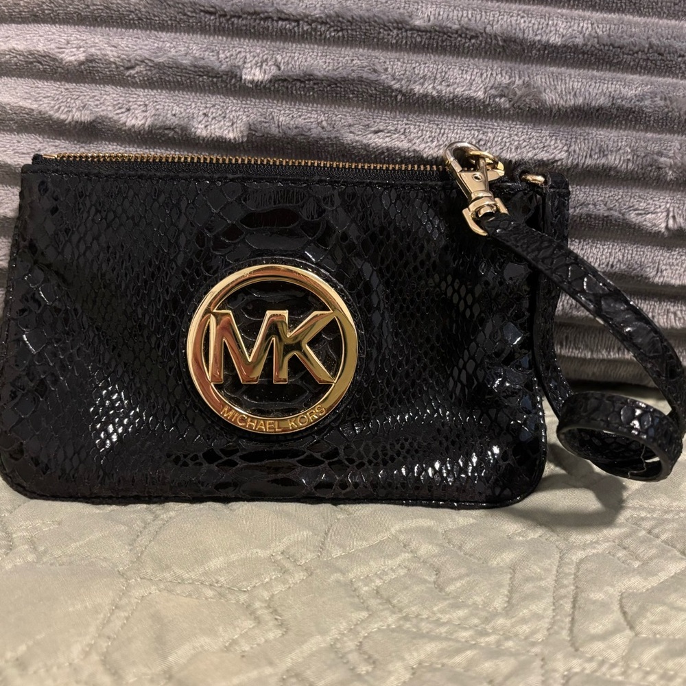 Leather Michael Kors Wristlet